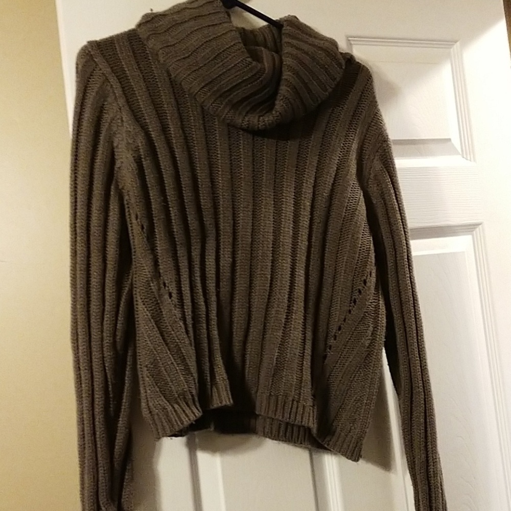 Cowl neck crop sweater